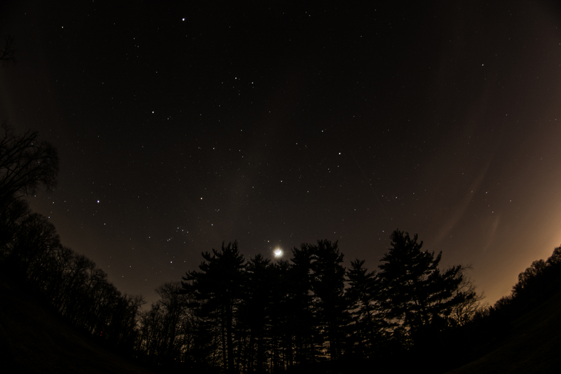 Illustration for article titled 10 Dark Photos of The Lights Turned Out